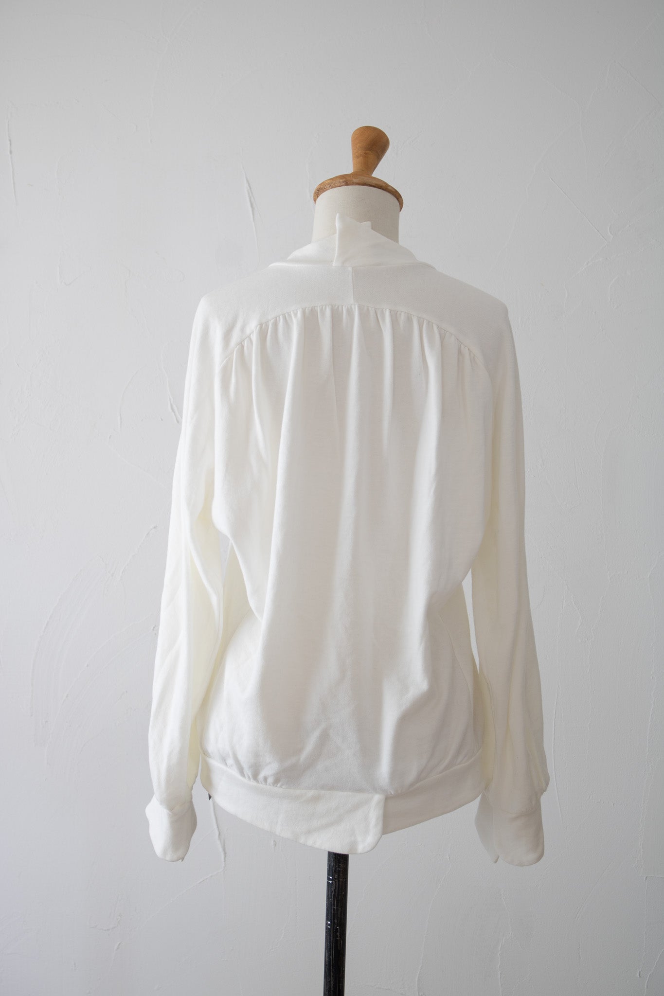 gather blouse K800 SIC white